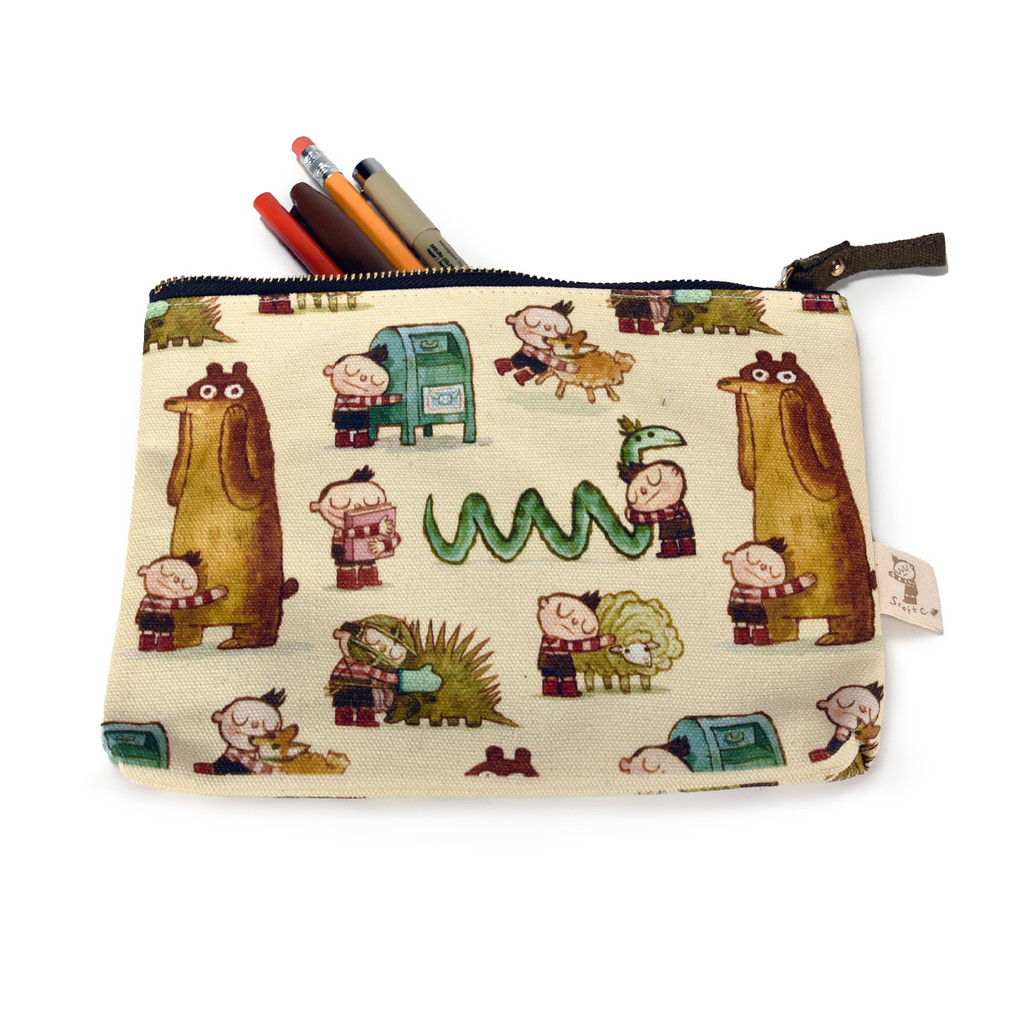  Hug Machine Hug Party Pouch